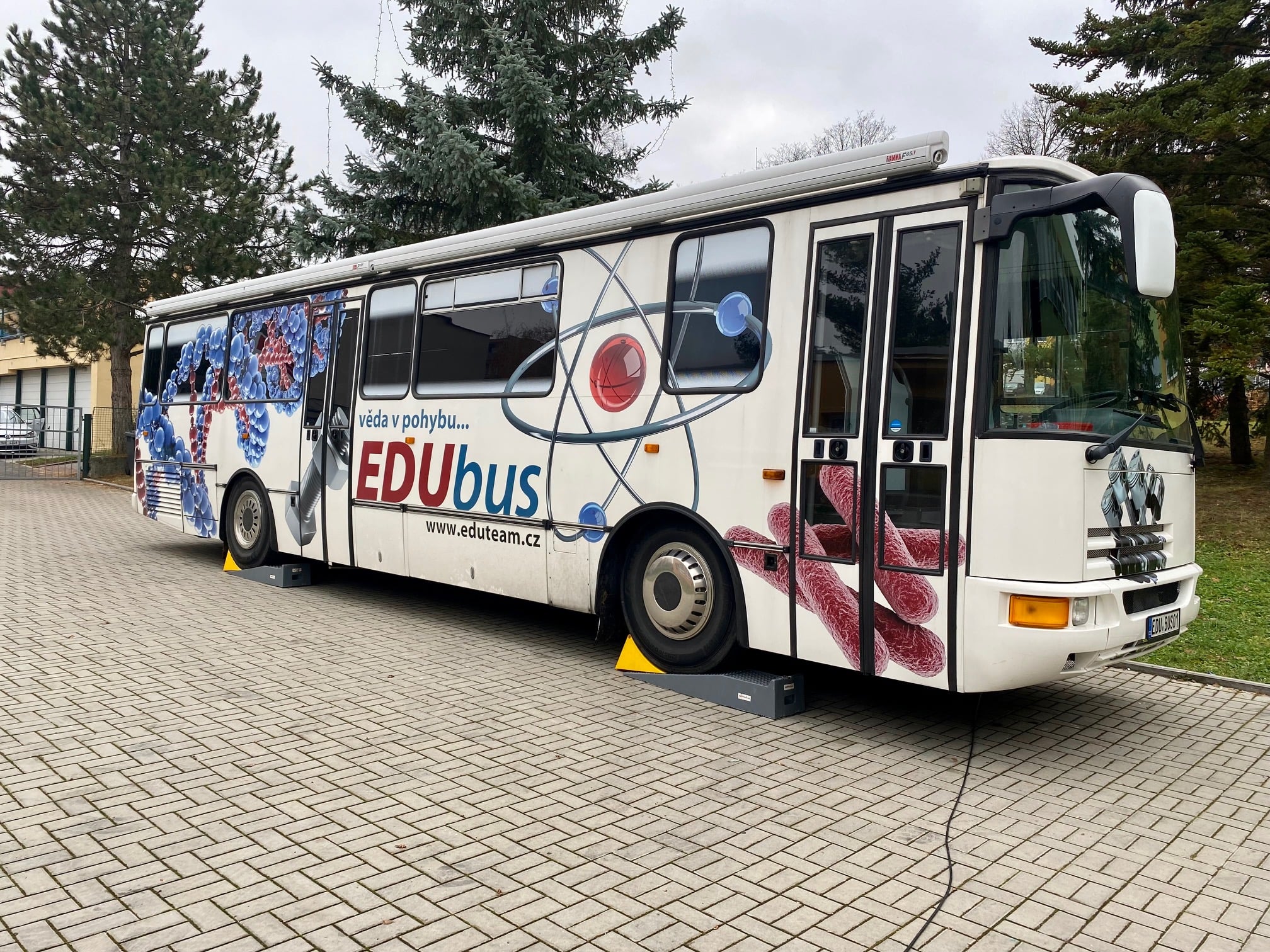 EDUbus